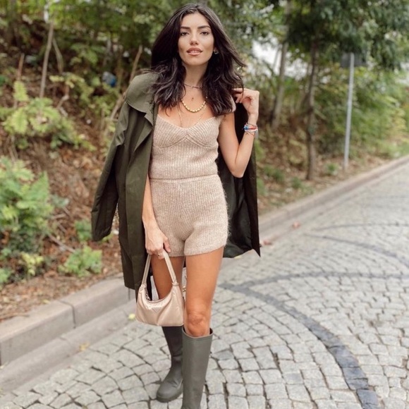 NWT Zara two piece sweater top and shorts set - Picture 7 of 16